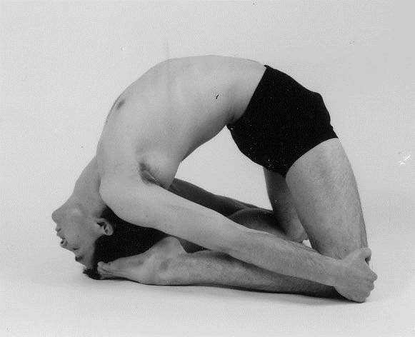 גוף ונפש - יוגה | The Yogic Experience 