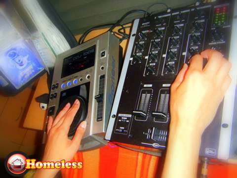 מוסיקה ונגינה - מוסיקה אלקטרונית | קורס DJ PERFORMER לכל הרמות 