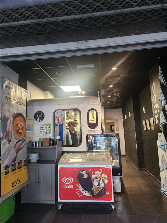 תמונה 1 ,חנויות להשכרה, אחוזה, מרכז ברעננה