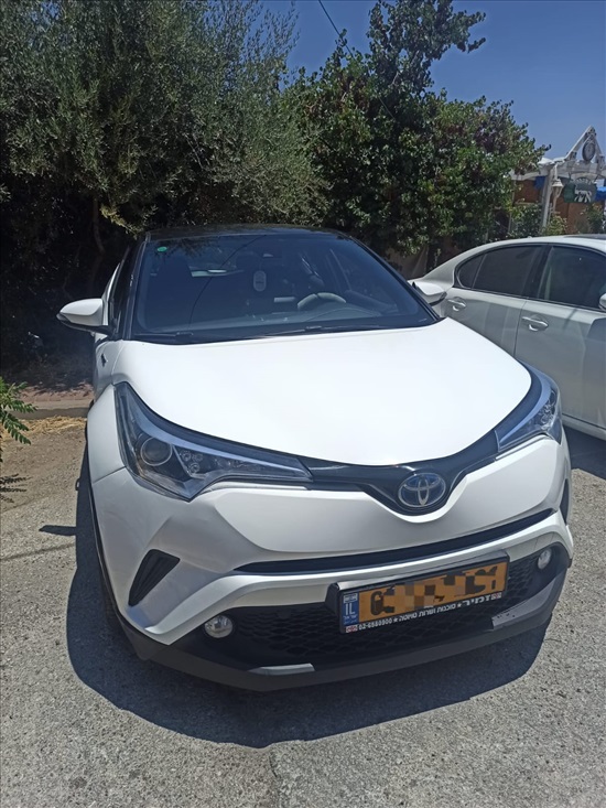 תמונה 2 ,טויוטה C-HR יד 2 2019 81000 ק"מ