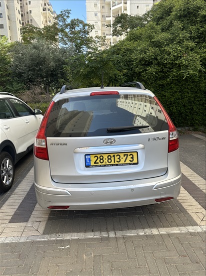 תמונה 2 ,יונדאי i30 CW יד 2 2010 153000 ק"מ