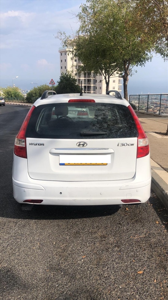 תמונה 1 ,יונדאי i30 CW יד 2 2011 165000 ק"מ