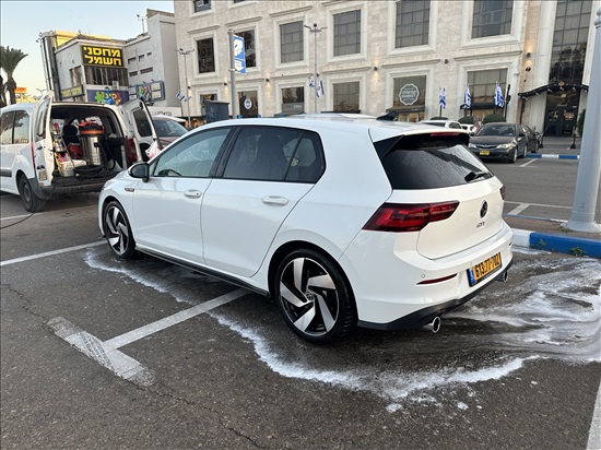 תמונה 2 ,פולקסווגן גולף GTI יד 1 2021 7500 ק"מ