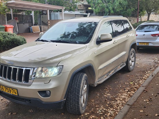 תמונה 7 ,ג'יפ / Jeep
 ג'יפ / Jeep
 יד 3 2011 112000 ק"מ