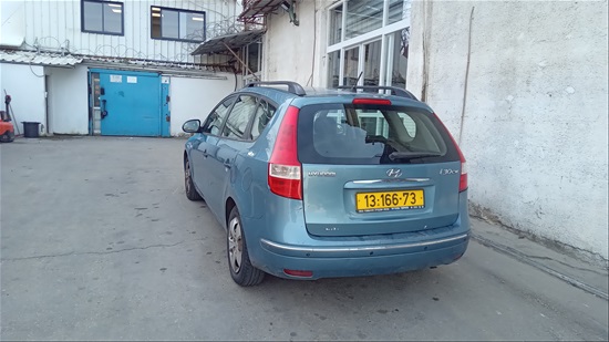 תמונה 2 ,יונדאי i30 CW יד 3 2010 192000 ק"מ