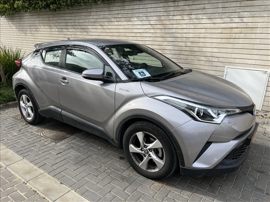 תמונה 1 ,טויוטה C-HR יד 1 2019 30000 ק"מ