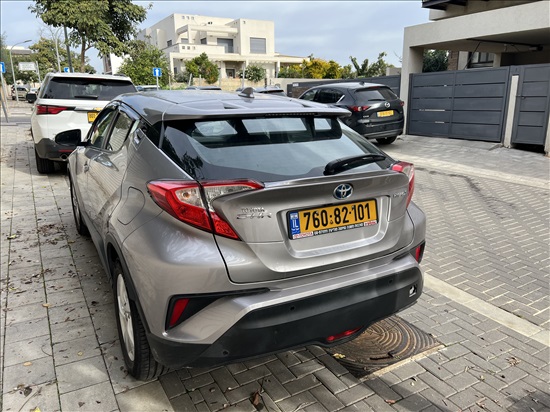 תמונה 2 ,טויוטה C-HR יד 1 2019 30000 ק"מ