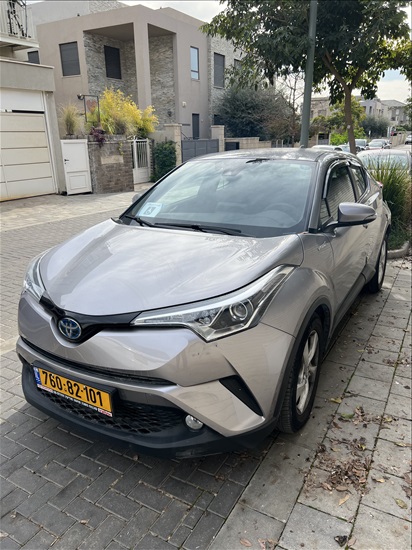 תמונה 5 ,טויוטה C-HR יד 1 2019 30000 ק"מ