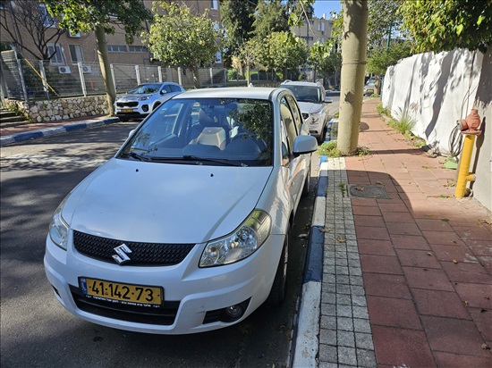 תמונה 4 ,סוזוקי SX4 יד 2 2010 224745 ק"מ