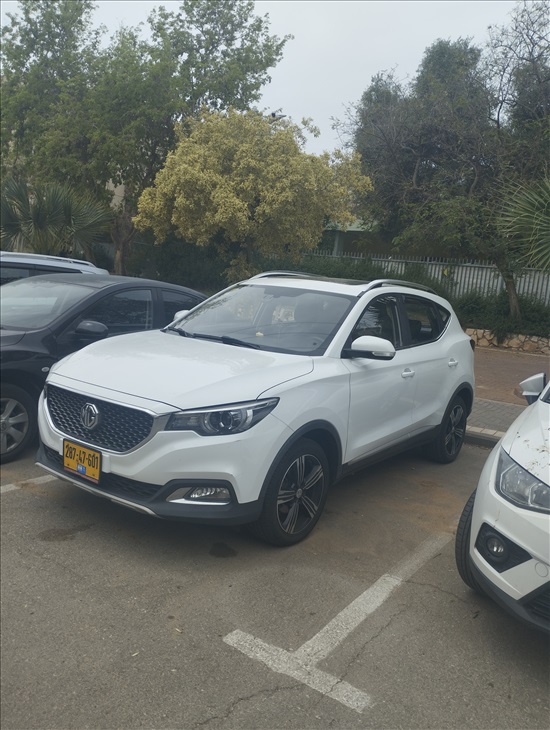 תמונה 2 ,אם. ג'י / MG
 ZS יד 1 2018 28000 ק"מ