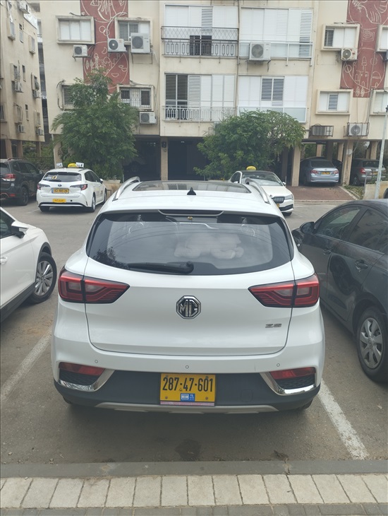 תמונה 4 ,אם. ג'י / MG
 ZS יד 1 2018 28000 ק"מ