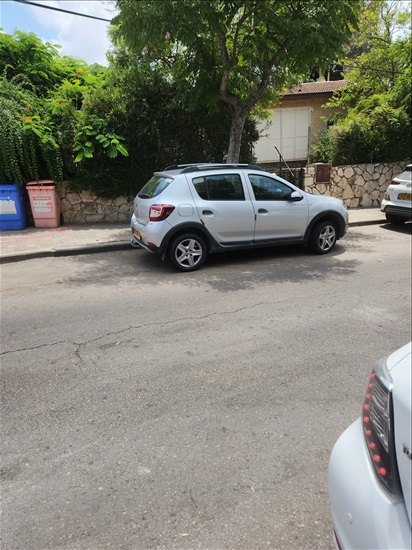 תמונה 1 ,דאצ'יה
 סנדרו Stepway
 יד 1 2015 36000 ק"מ