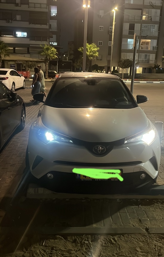 תמונה 1 ,טויוטה C-HR יד 1 2018 70000 ק"מ