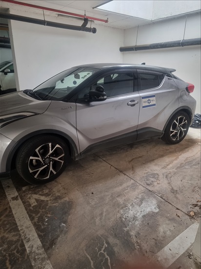 תמונה 1 ,טויוטה C-HR יד 2 2017 88000 ק"מ