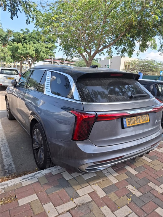 תמונה 3 ,הונגצ`י / HONGQI E-HS9 יד 1 2024 6000 ק"מ