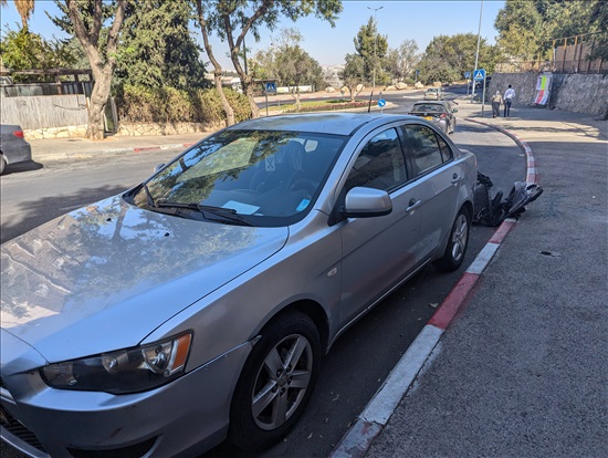 תמונה 5 ,מיצובישי לנסר הדור החדש יד 2 2011 250000 ק"מ