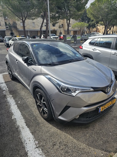 תמונה 2 ,טויוטה C-HR יד 2 2018 87000 ק"מ