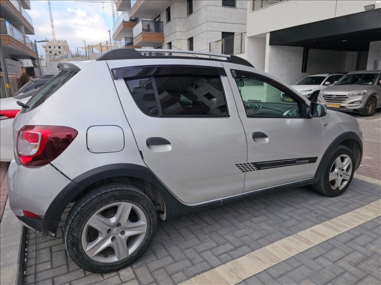 תמונה 2 ,דאצ'יה
 סנדרו Stepway
 יד 3 2016 92500 ק"מ