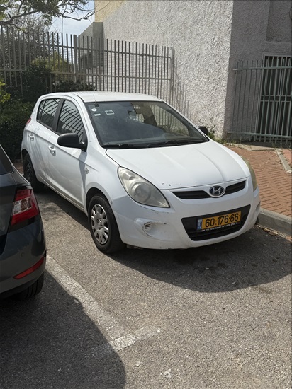 תמונה 1 ,יונדאי i20 יד 3 2009 188000 ק"מ