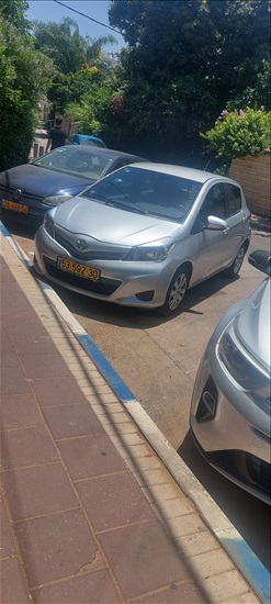 תמונה 2 ,טויוטה יאריס יד 3 2014 140000 ק"מ