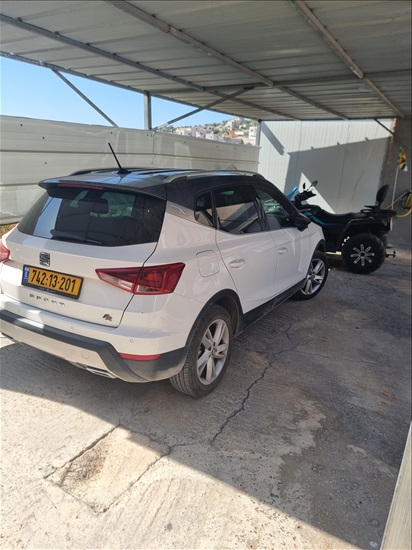 תמונה 1 ,סיאט ארונה יד 1 2019 113000 ק"מ