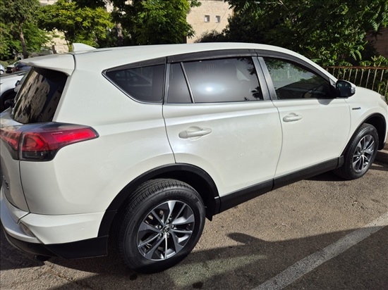 תמונה 3 ,טויוטה C-HR יד 3 2016 103800 ק"מ
