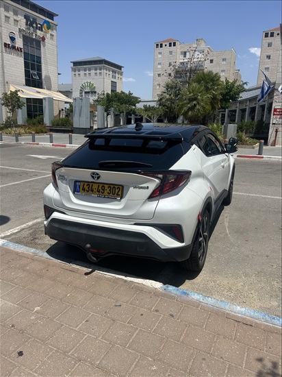 תמונה 1 ,טויוטה C-HR יד 2 2021 106000 ק"מ