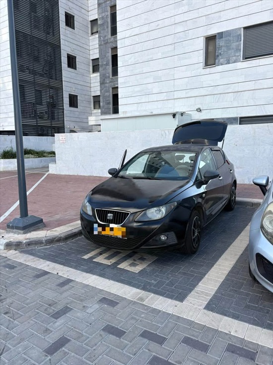 תמונה 2 ,סיאט איביזה יד 7 2011 188000 ק"מ