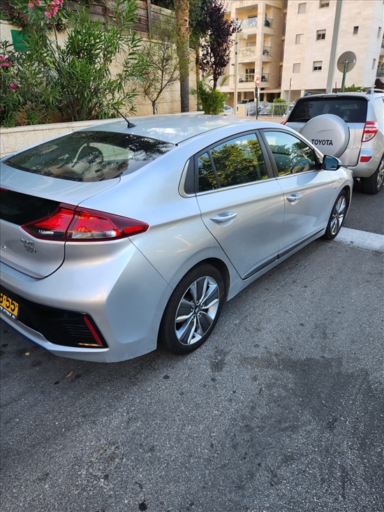 תמונה 6 ,יונדאי איוניק יד 1 2017 157000 ק"מ