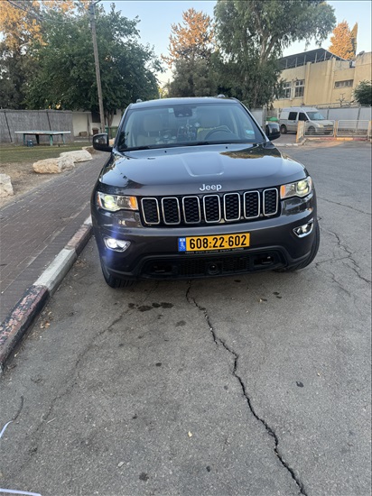 תמונה 1 ,ג`יפ גרנד צ`ירוקי יד 1 2022 68000 ק"מ