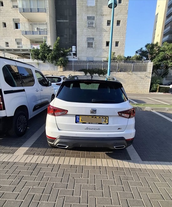 תמונה 2 ,סיאט ארונה יד 2 2022 40000 ק"מ