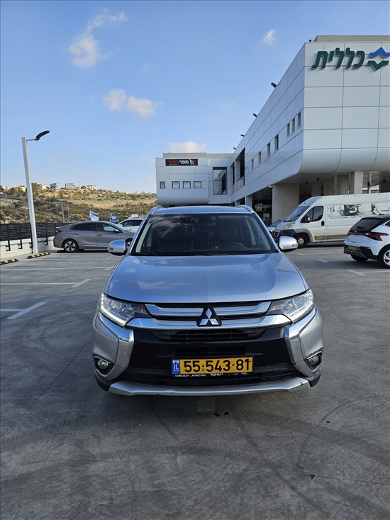 תמונה 4 ,מיצובישי אאוטלנדר יד 2 2017 189000 ק"מ