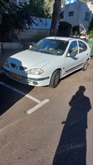 תמונה 2 ,רנו מגאן 1 יד 3 2000 280000 ק"מ