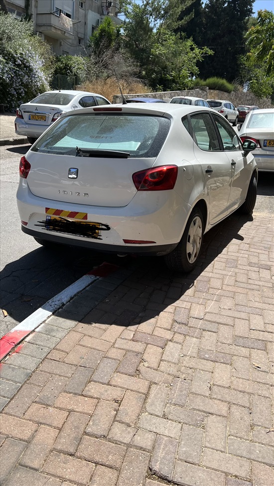 תמונה 2 ,סיאט איביזה יד 3 2010 200000 ק"מ