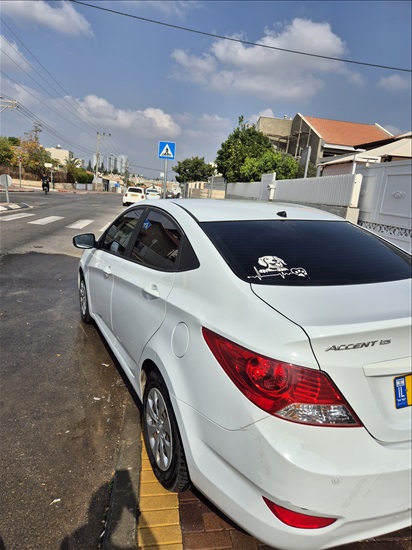 תמונה 2 ,יונדאי i25 יד 2 2018 104600 ק"מ