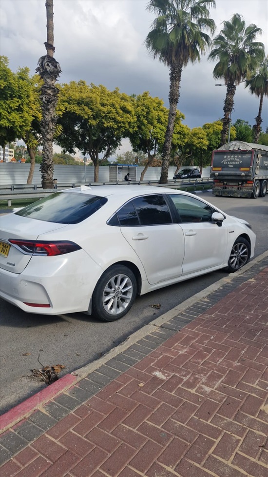 תמונה 2 ,טויוטה קורולה יד 2 2020 157000 ק"מ