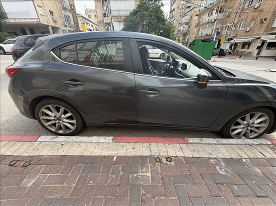 תמונה 7 ,מאזדה 3 יד 1 2017 135000 ק"מ