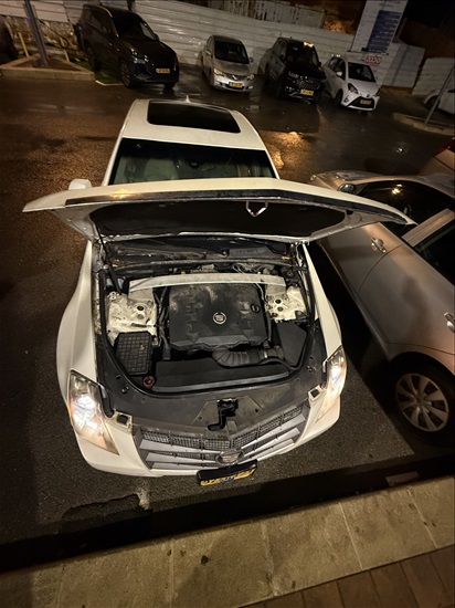 תמונה 2 ,קאדילק CTS יד 3 2010 127000 ק"מ