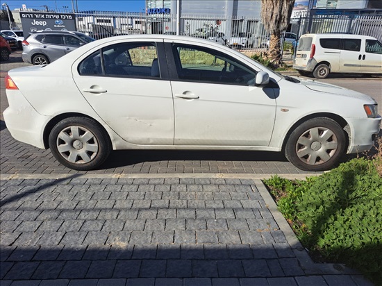 תמונה 5 ,מיצובישי לנסר יד 3 2009 212000 ק"מ