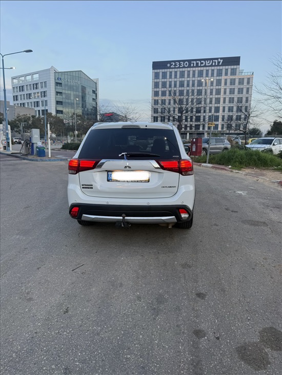 תמונה 2 ,מיצובישי אאוטלנדר יד 1 2017 139070 ק"מ