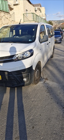 תמונה 2 ,טויוטה פריוס יד 2 2020 217000 ק"מ