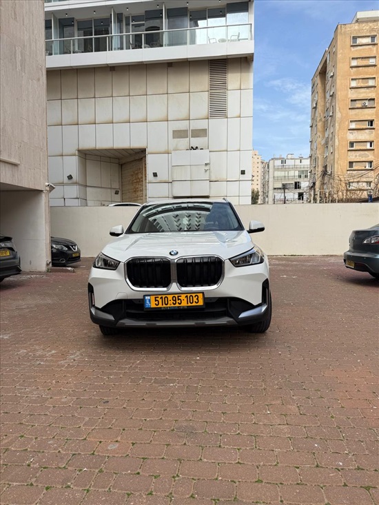 תמונה 3 ,ב.מ.וו X1 יד 1 2023 24000 ק"מ