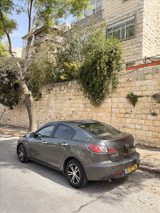 תמונה 4 ,מאזדה 3 יד 3 2009 2200 ק"מ