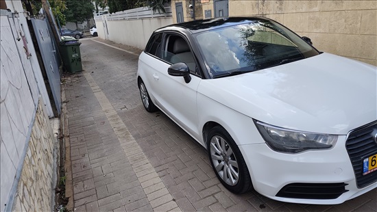 תמונה 1 ,אאודי A1 יד 3 2015 90000 ק"מ