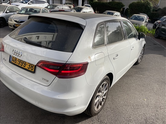 תמונה 8 ,אאודי A3 יד 3 2016 180000 ק"מ