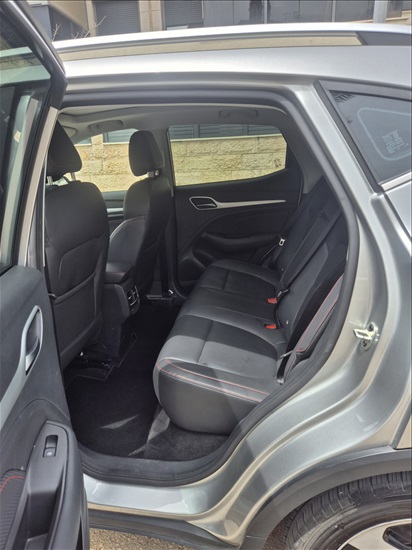 תמונה 5 ,אם ג`י MG ZS יד 1 2024 28000 ק"מ