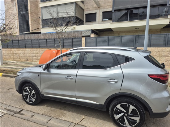 תמונה 2 ,אם ג`י MG ZS יד 1 2024 28000 ק"מ