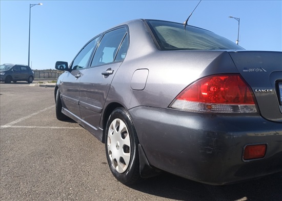 תמונה 5 ,מיצובישי לנסר יד 3 2008 220000 ק"מ