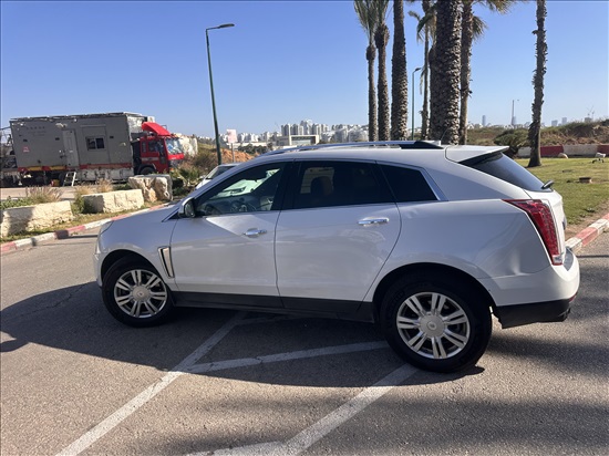 תמונה 9 ,קאדילק SRX יד 2 2015 123000 ק"מ