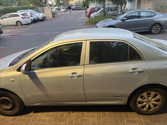 תמונה 8 ,טויוטה קורולה יד 2 2009 152000 ק"מ